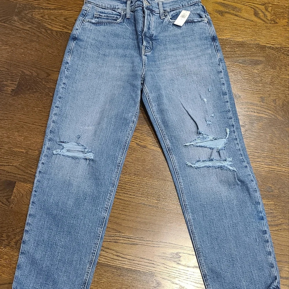 NWT Old Navy high rise  jeans sz.8 - Picture 1 of 10